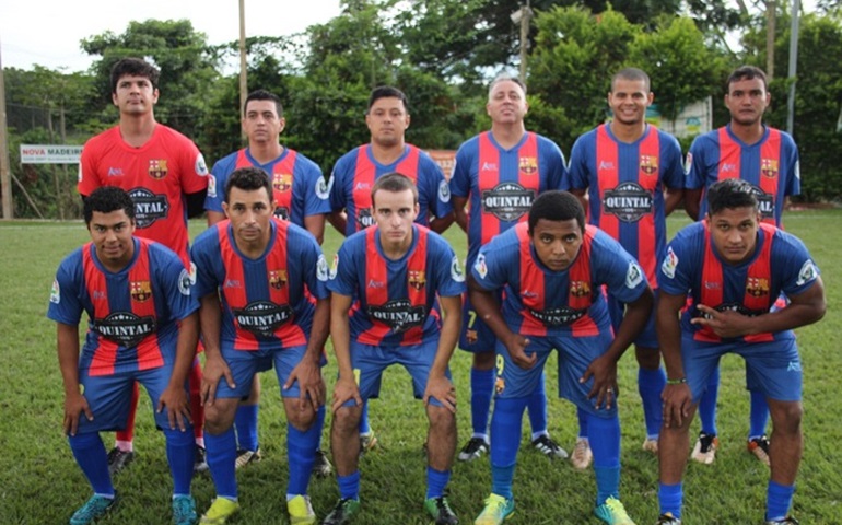 Futebol na Adpm a equipe Quintal 1375 vence a equipe PJ Vilhalba em partida com varias expulsões