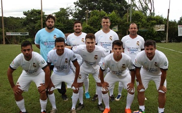 Auto Escola Iguaçu goleia 6 x 3 a equipe Instituto Masato