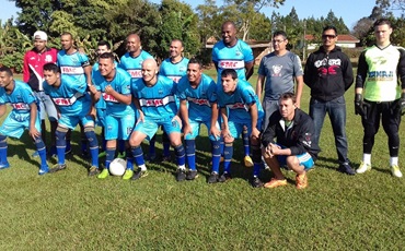 Fanáticos toma de 7 do Itajuby pela Copa da Paz 
