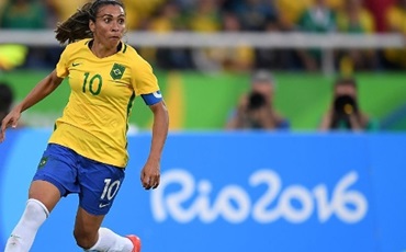 Marta representará a seleção brasileira feminina na abertura 